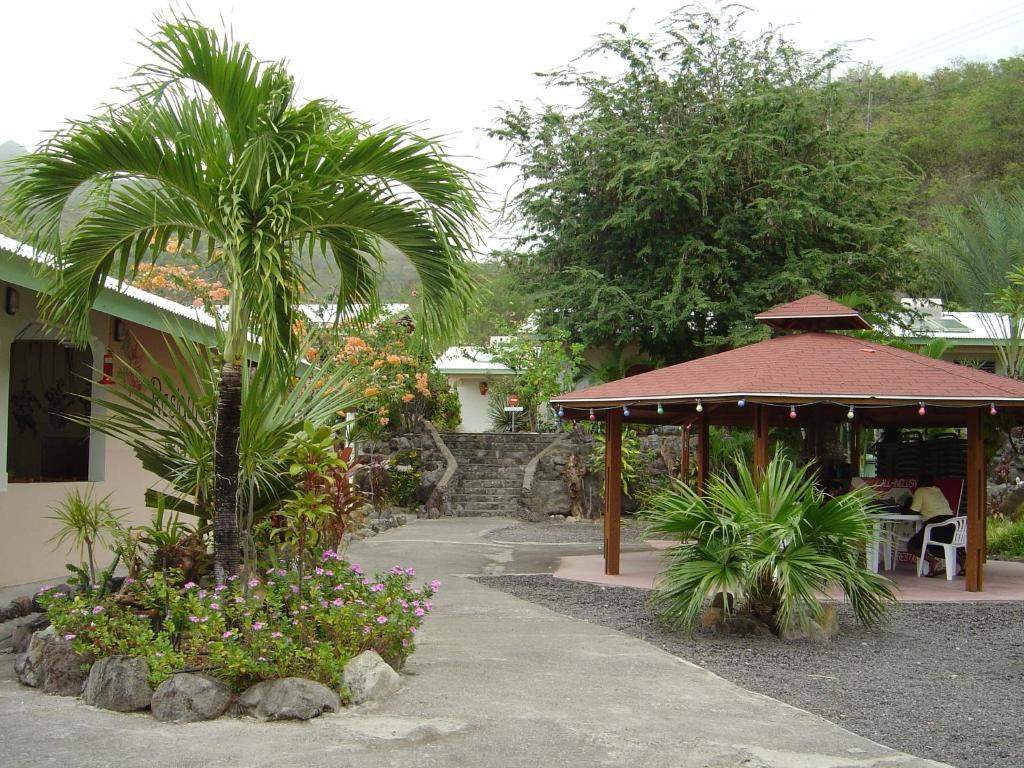 Sunset Bay Club & Seaside Dive Resort Salisbury Екстериор снимка