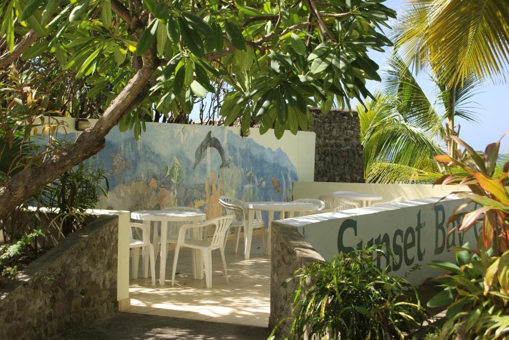 Sunset Bay Club & Seaside Dive Resort Salisbury Екстериор снимка