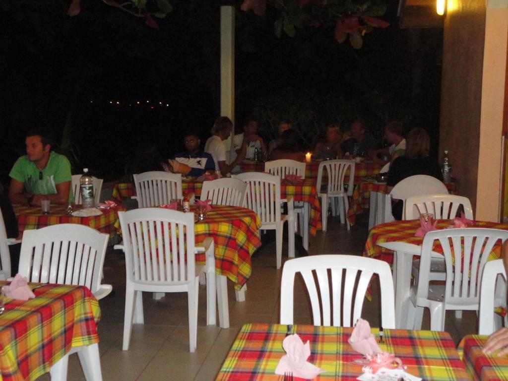 Sunset Bay Club & Seaside Dive Resort Salisbury Екстериор снимка